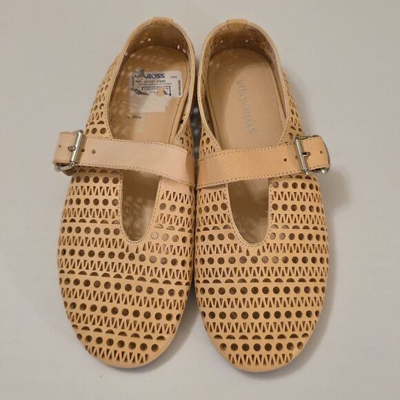 BRAND NEW JEFFREY CAMPBELL SHELLY-LSR WOMEN FLAT - Picture 2 of 16